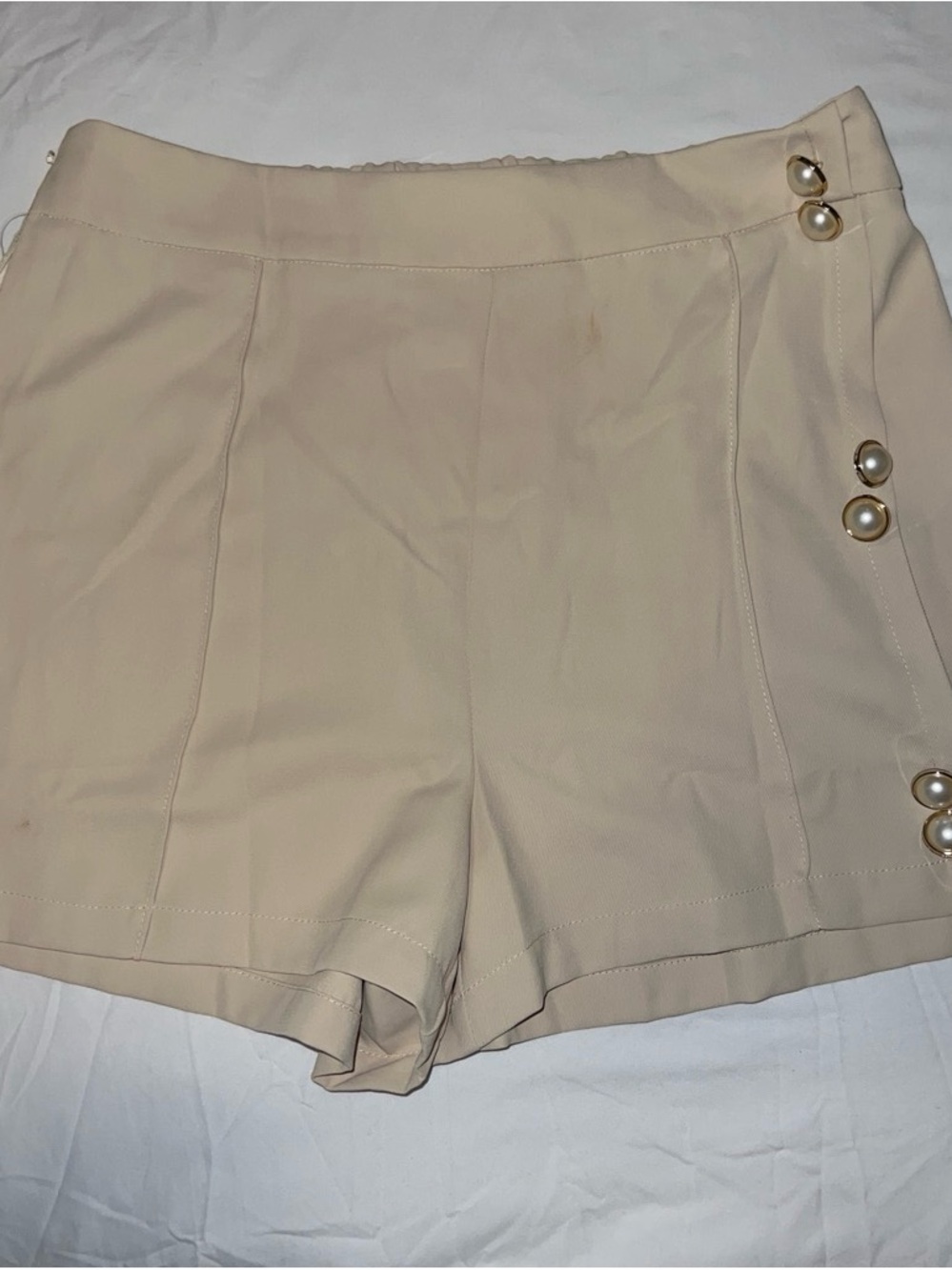Women's Cream Pearl-Button Tailored Shorts